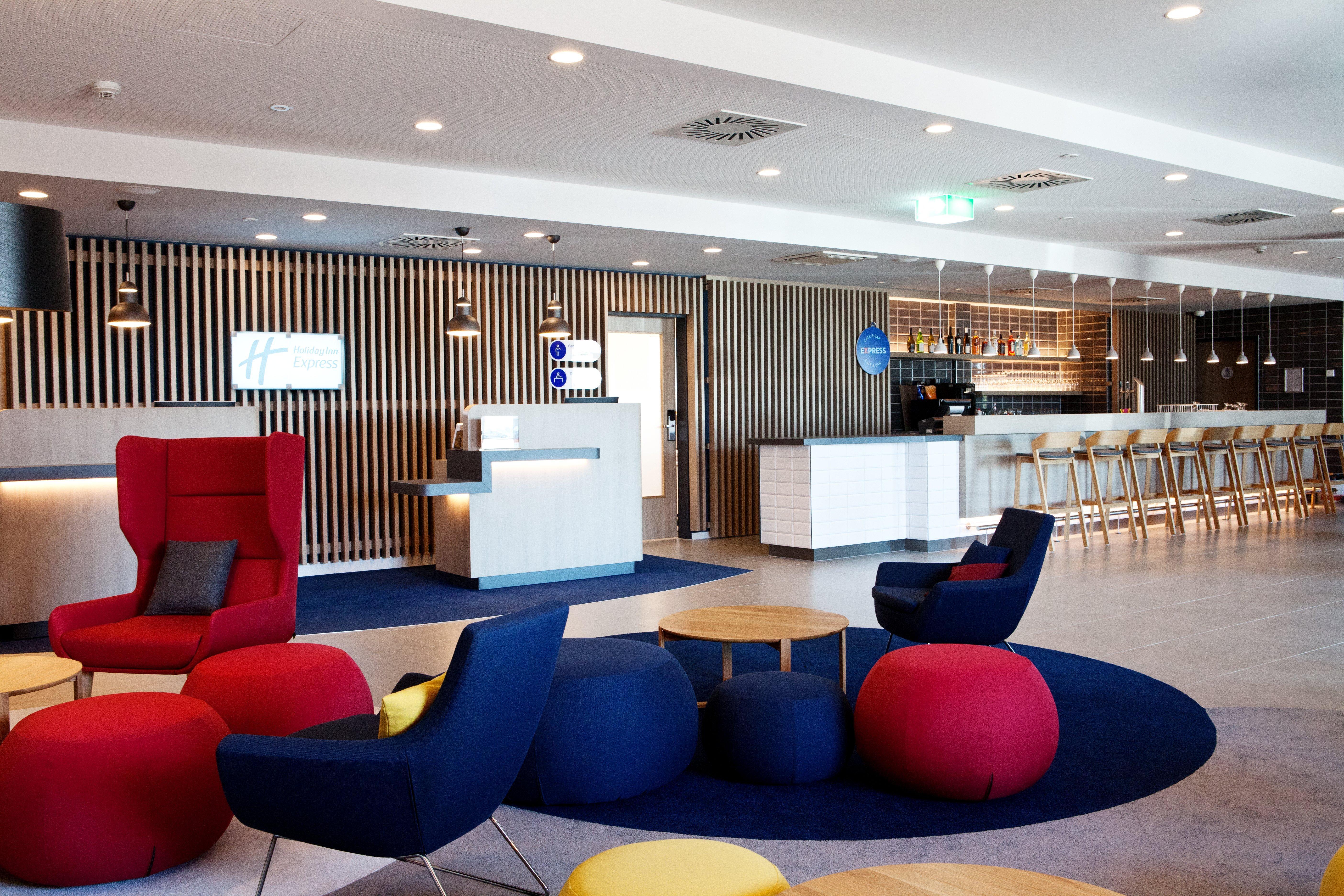 Holiday Inn Express - Ringsheim By Ihg Exterior foto