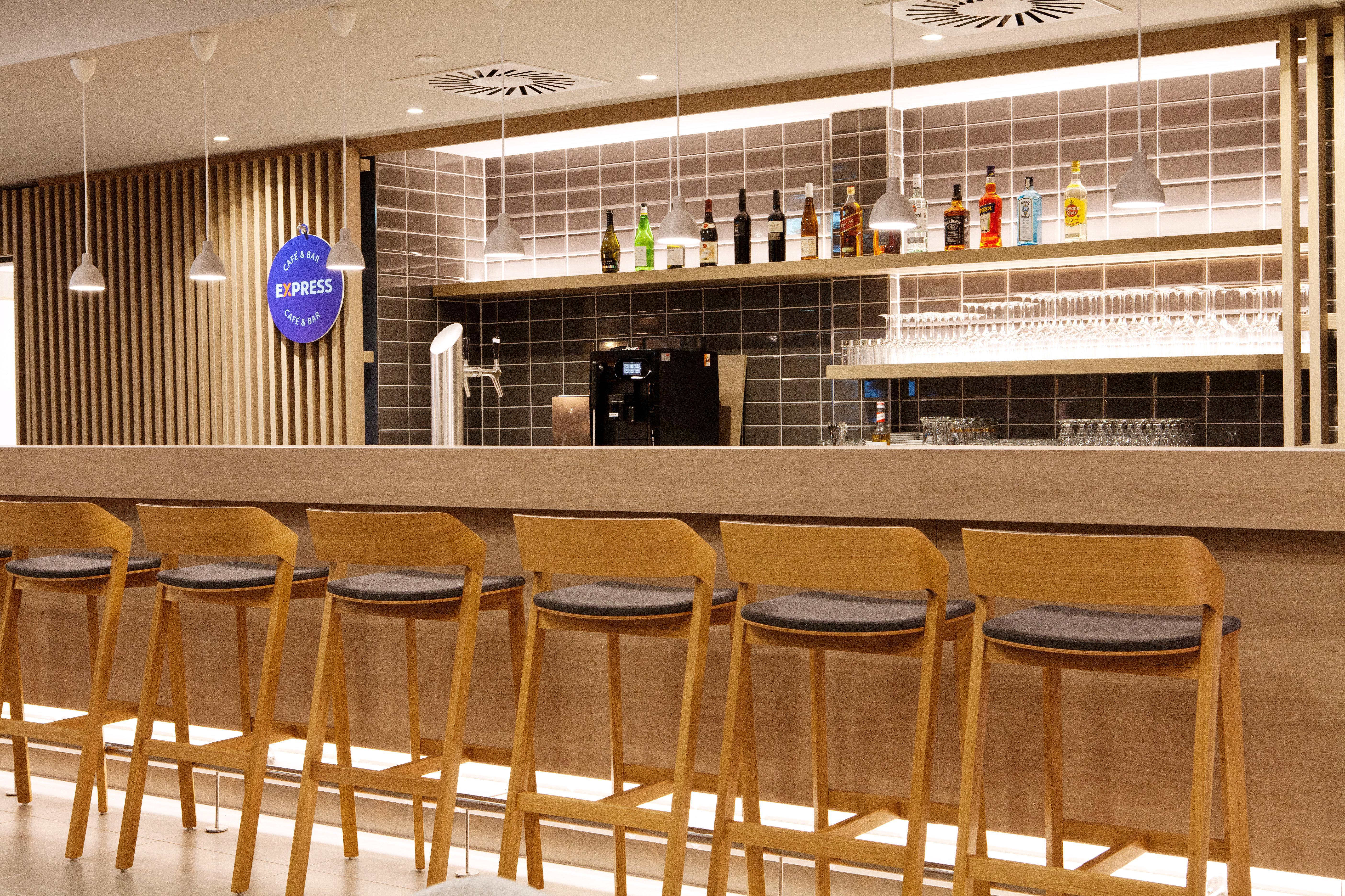 Holiday Inn Express - Ringsheim By Ihg Exterior foto
