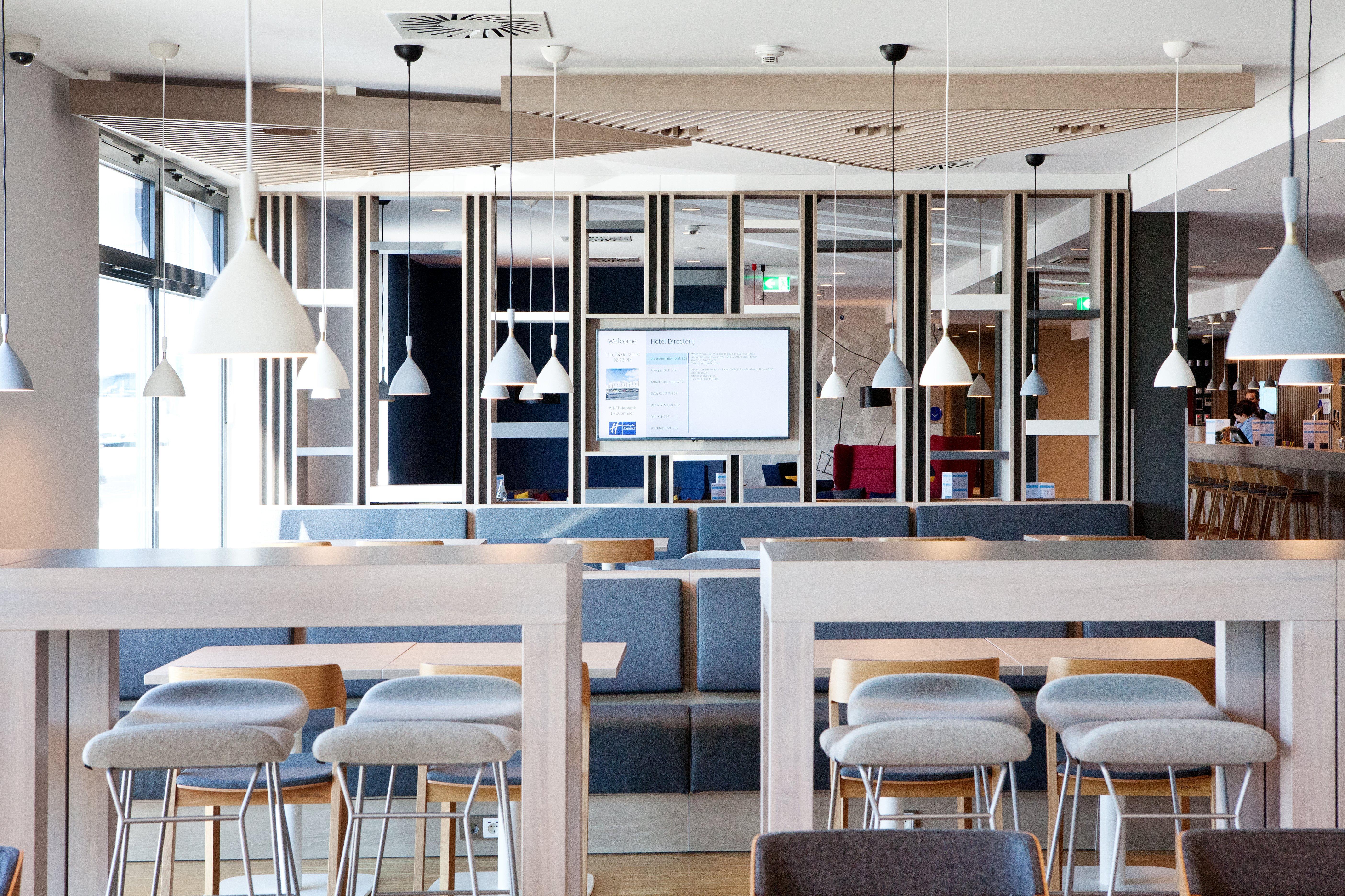 Holiday Inn Express - Ringsheim By Ihg Exterior foto